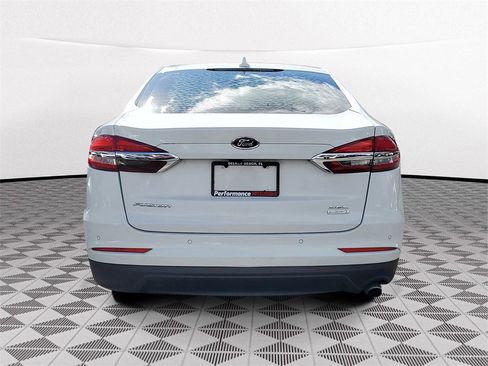 Used 2019 Ford Fusion SEL image 4