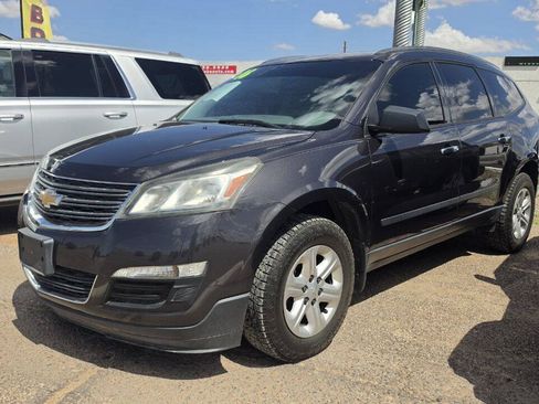 Used 2016 Chevrolet Traverse LS FWD image 1