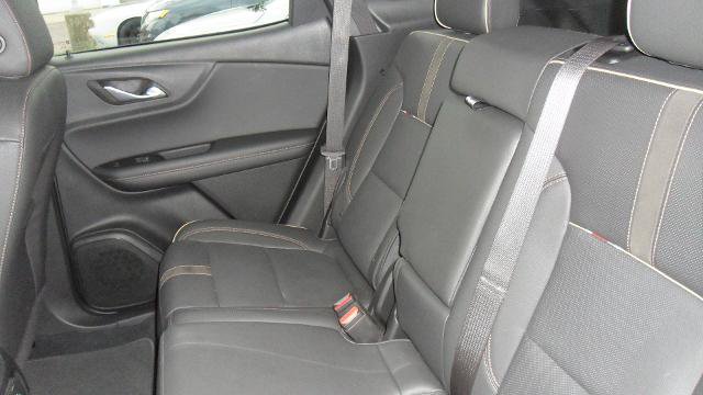 Used 2022 Chevrolet Blazer Premier w/ Enhanced Convenience Package AWD/4WD image 16
