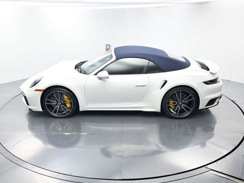 Used 2022 Porsche 911 Turbo S image 33
