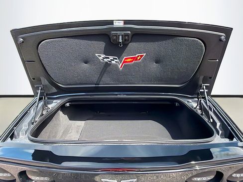 Used 2008 Chevrolet Corvette Base w/ Preferred Equipment Group image 12