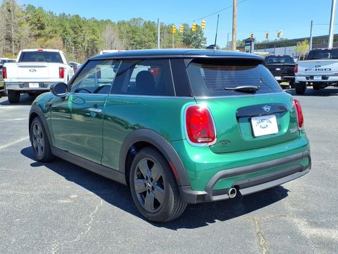 Used 2022 MINI Cooper 2-Door Hardtop FWD image 3