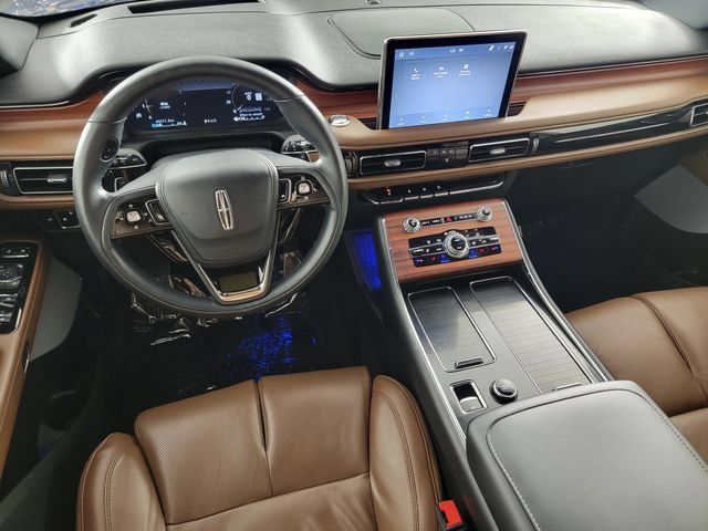 Used 2023 Lincoln Aviator Reserve w/ Equipment Group 201A AWD/4WD image 31
