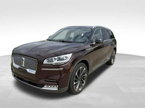 Used 2020 Lincoln Aviator Reserve w/ Equipment Group 202A AWD/4WD image 7