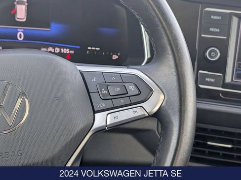 Certified 2024 Volkswagen Jetta SE FWD image 21