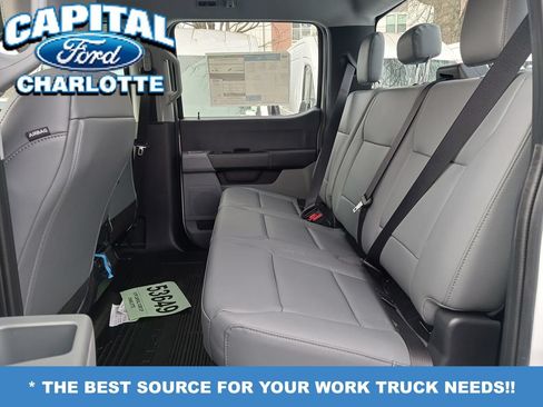 New 2026 Ford F250 XL w/ XL Chrome Package AWD/4WD image 30