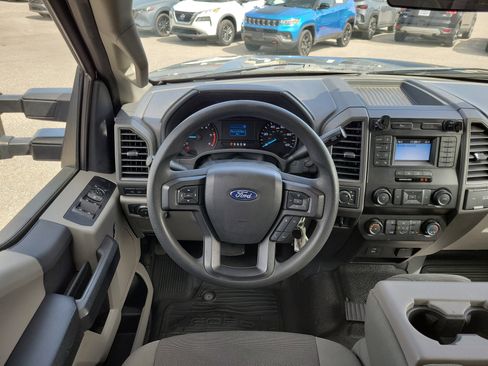 Used 2022 Ford F350 XL w/ Power Equipment Group image 19