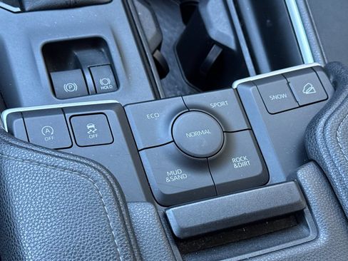 Certified 2025 Toyota Grand Highlander AWD image 34