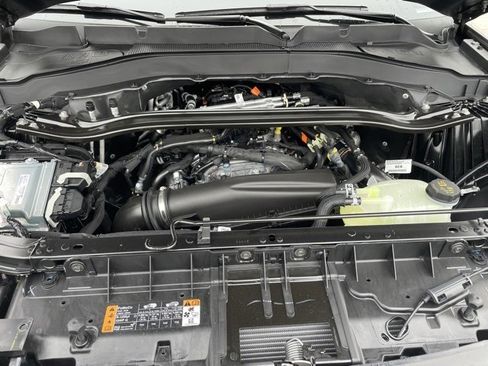 New 2026 Ford Explorer ST-Line w/ ST-Line Street Pack image 30