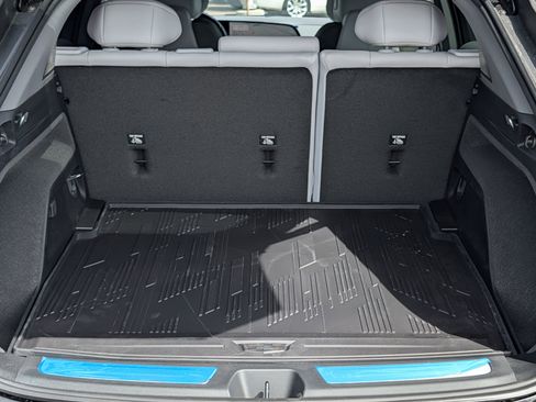 New 2026 Cadillac Optiq Luxury 1 w/ LPO, Floor Liner Package AWD/4WD image 10
