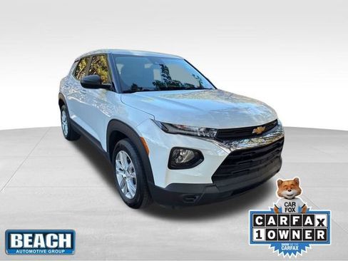 Used 2023 Chevrolet TrailBlazer LS image 1