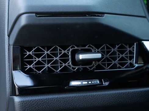 Used 2023 Honda Accord Touring image 41