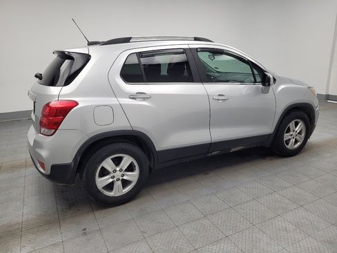 Used 2018 Chevrolet Trax LT w/ LT Convenience Package image 10