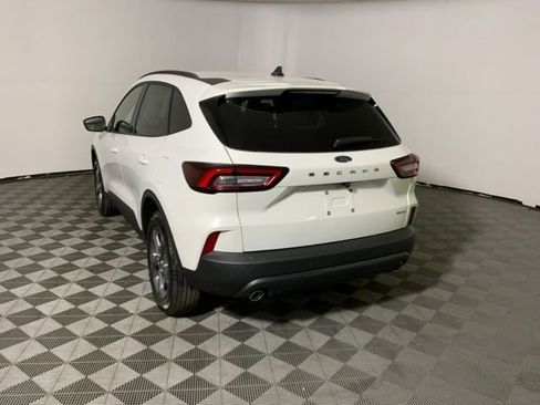 New 2026 Ford Escape ST-Line w/ Tech Pack #1 AWD/4WD image 10
