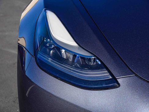 Used 2022 Tesla Model 3 Long Range image 12