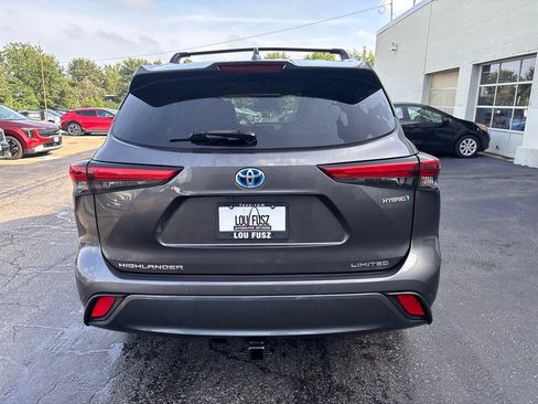 Used 2023 Toyota Highlander Limited AWD/4WD image 4