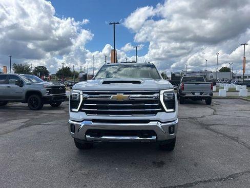 New 2026 Chevrolet Silverado 2500 LTZ image 8