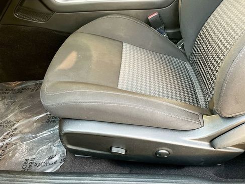 Used 2022 Dodge Challenger R/T image 19