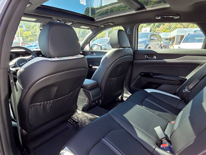 New 2027 Kia K5 GT-Line AWD/4WD image 18