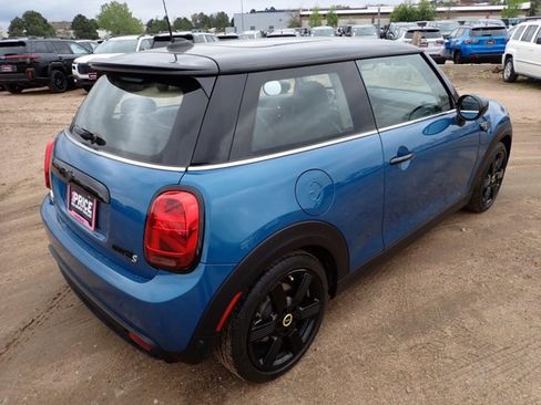 Used 2024 MINI Cooper SE FWD image 4