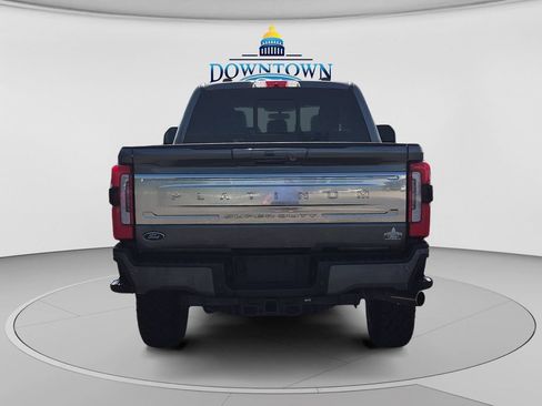 Used 2024 Ford F250 Platinum w/ Tremor Off-Road Package AWD/4WD image 4