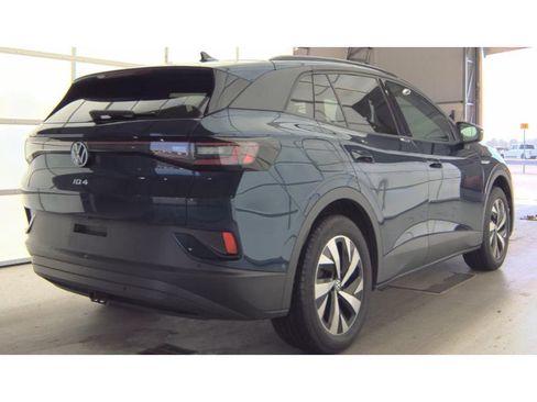 Used 2023 Volkswagen ID.4 Pro AWD/4WD image 3