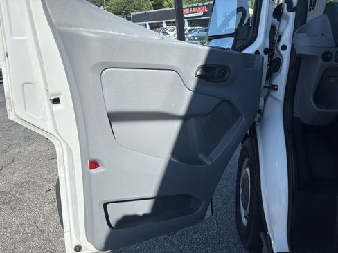 Used 2017 Ford Transit 250 148 High Roof RWD image 10
