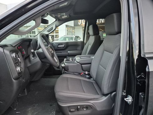 New 2026 GMC Sierra 1500 Pro w/ Graphite Edition AWD/4WD image 18