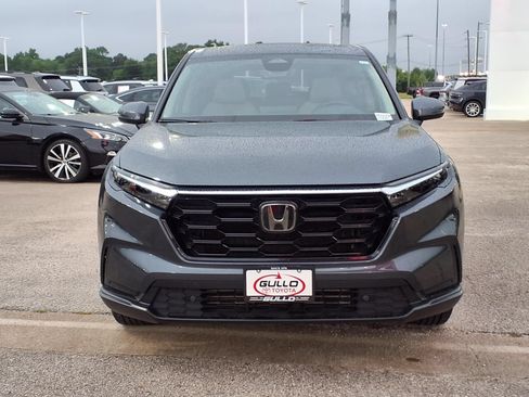 Used 2025 Honda CR-V EX-L image 4