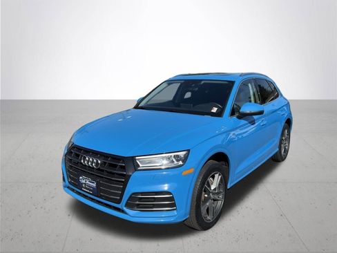 Used 2020 Audi Q5 e Premium image 2