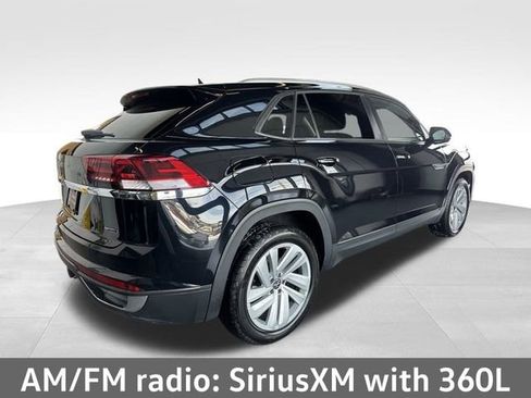 Certified 2022 Volkswagen Atlas Cross Sport SE image 7