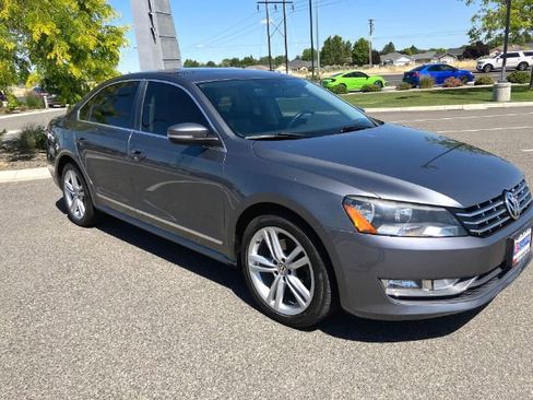 Used 2014 Volkswagen Passat TDI SEL Premium FWD image 54
