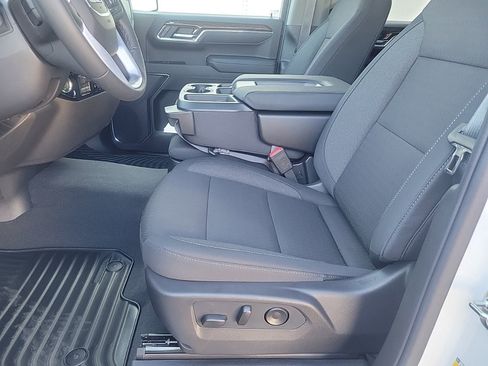 New 2026 GMC Sierra 1500 Elevation image 10