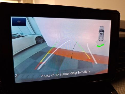 Used 2020 Ford Explorer XLT w/ Comfort Package image 23