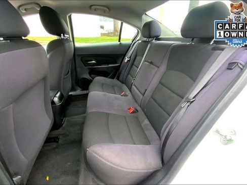 Used 2014 Chevrolet Cruze LT image 26