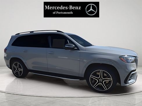 New 2026 Mercedes-Benz GLS 450 4MATIC image 2