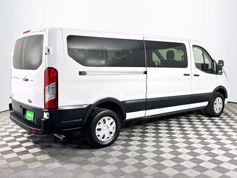 Used 2023 Ford Transit 350 XLT image 10