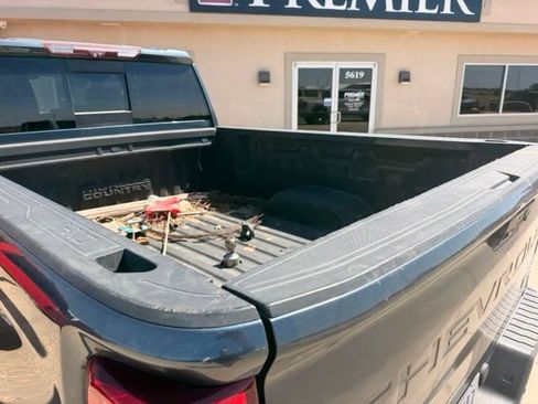Used 2020 Chevrolet Silverado 2500 High Country AWD/4WD image 6