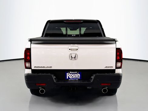 Certified 2023 Honda Ridgeline Black Edition image 6