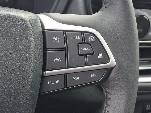 Used 2026 Toyota Grand Highlander AWD image 8