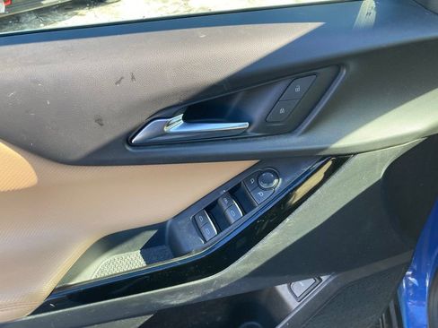 Used 2025 Chevrolet Equinox ACTIV w/ Safety and Technology Package image 20