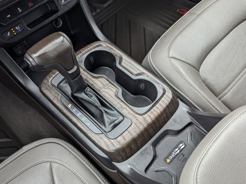 Used 2021 GMC Canyon Denali image 41