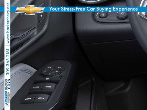 New 2025 Chevrolet Trax LT w/ LT Convenience Package image 22