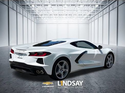 Used 2024 Chevrolet Corvette Stingray Coupe w/ 1LT RWD image 10