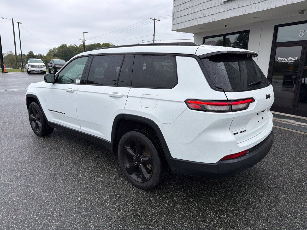 Used 2023 Jeep Grand Cherokee L Limited w/ Luxury Tech Group II AWD/4WD image 7