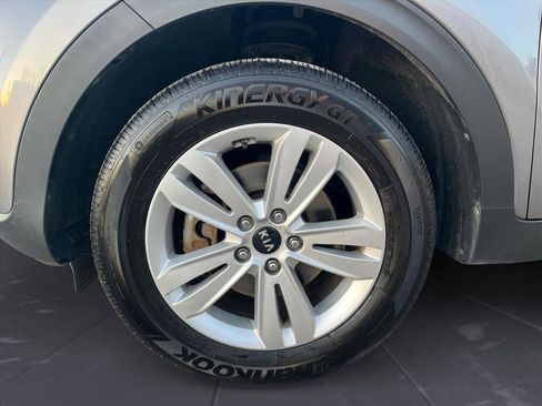 Used 2017 Kia Sportage LX image 10