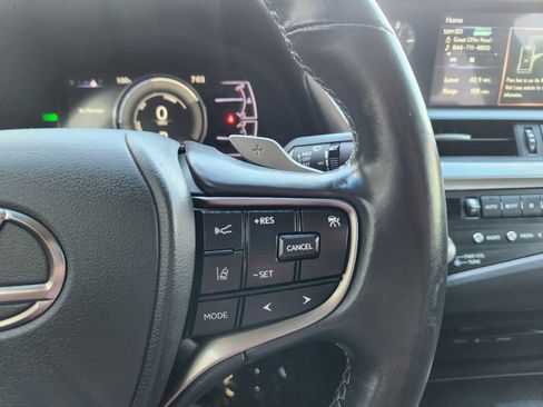 Used 2021 Lexus ES 300h w/ Accessory Package 2 FWD image 24