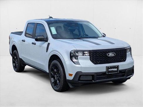 New 2025 Ford Maverick XLT w/ XLT Luxury Package image 6