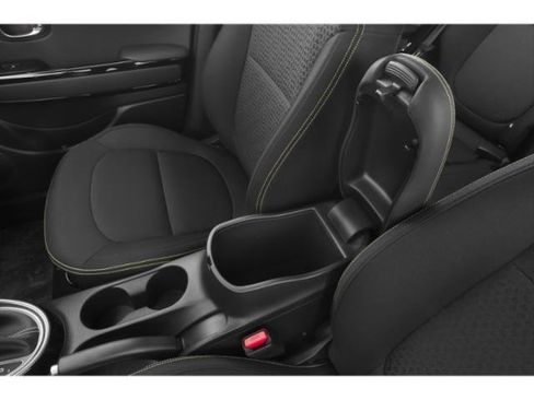 Used 2015 Kia Soul FWD image 18