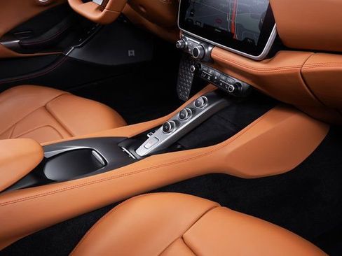 Certified 2019 Ferrari Portofino image 55